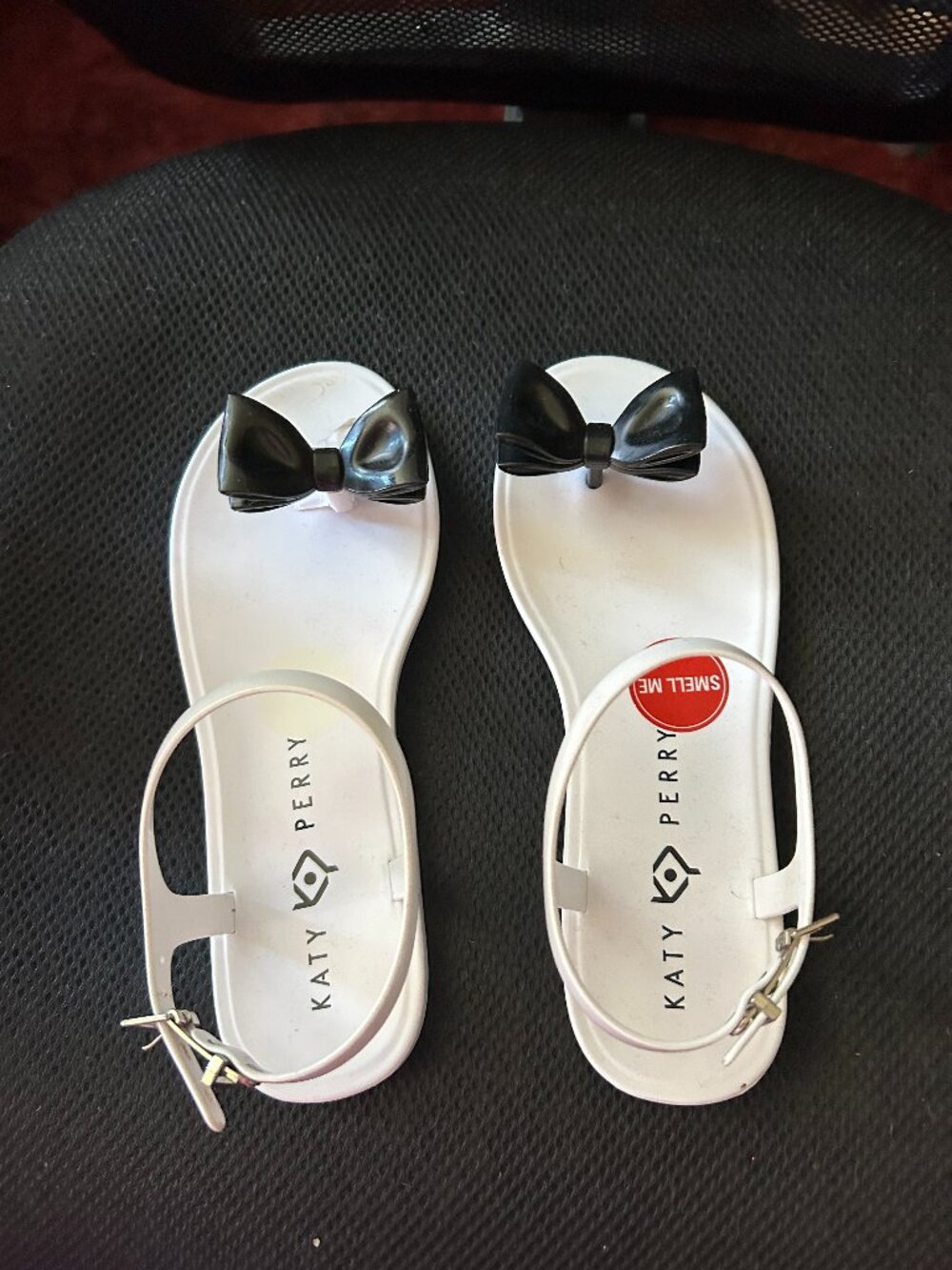 KATY  PERRY  SANDLES  6
